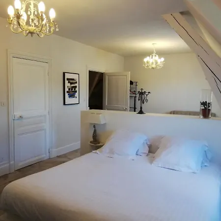 Chateau Les 4 Saisons *