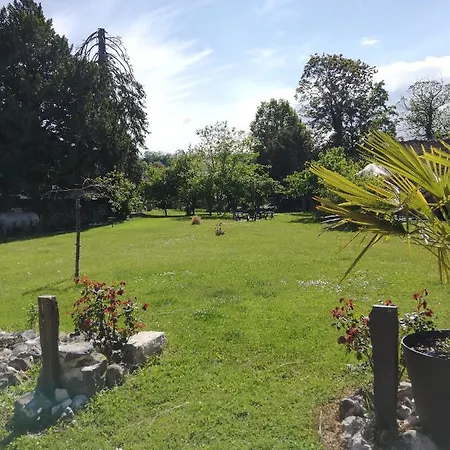 Chateau Les 4 Saisons * Saint-Cirgues-sur-Couze
