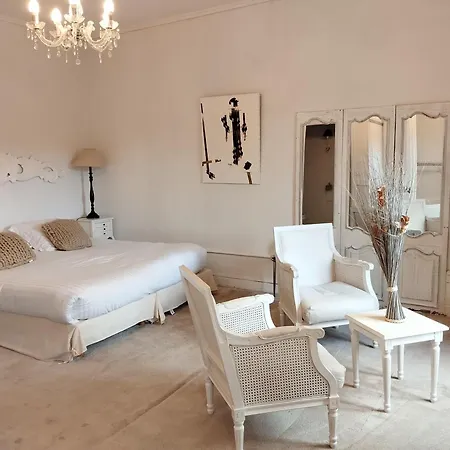 Chateau Les 4 Saisons * Saint-Cirgues-sur-Couze