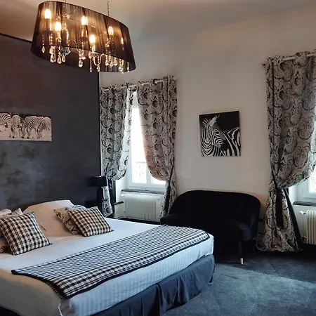 Chateau Les 4 Saisons Bed & Breakfast *